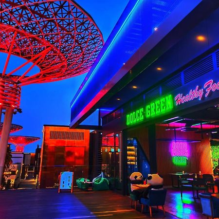 Seaview Beach Hostel Jbr - Walk To Beach - Gym - Pool - Metro Station 두바이 외부 사진