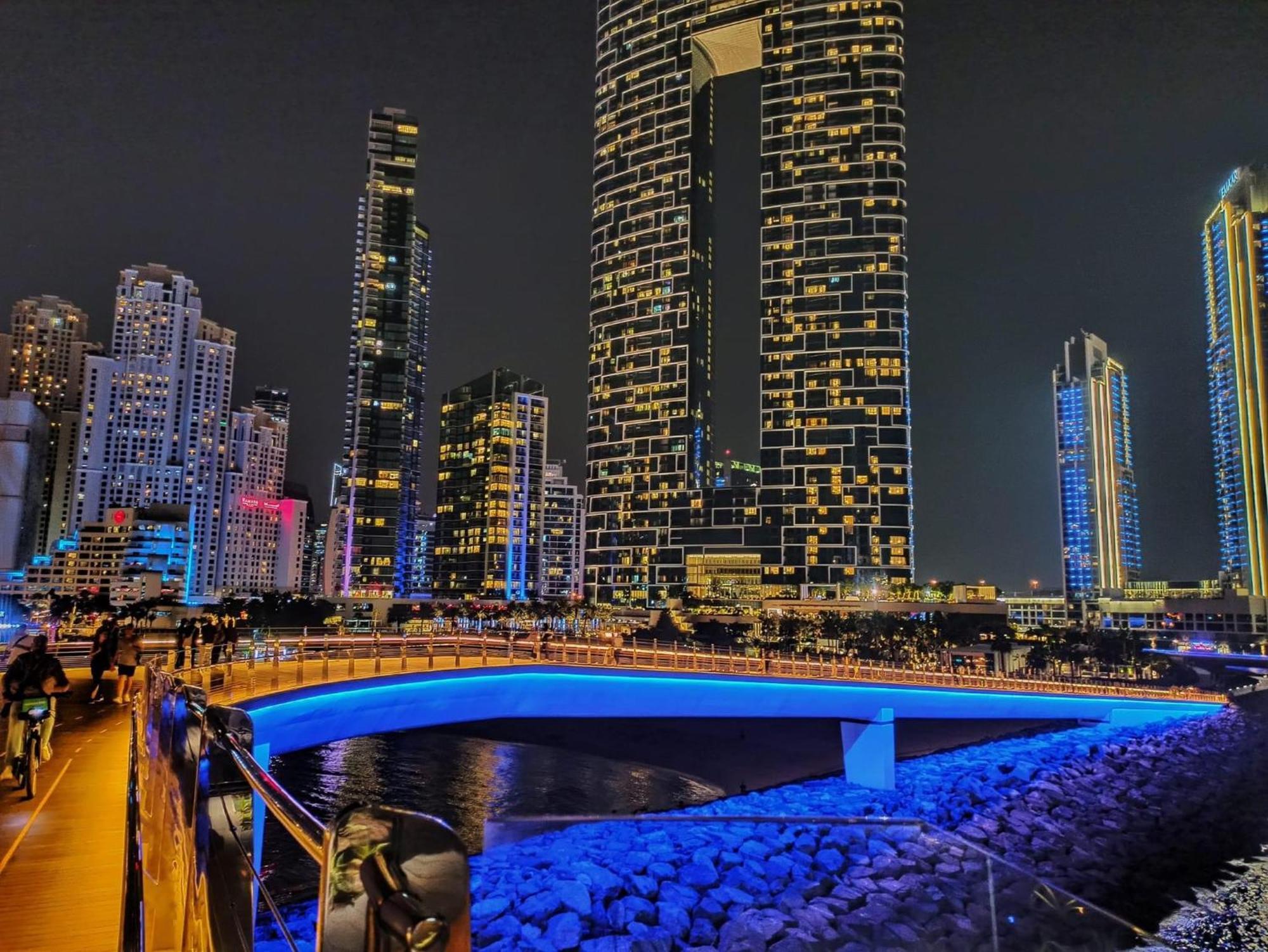 Seaview Beach Hostel Jbr - Walk To Beach - Gym - Pool - Metro Station 두바이 외부 사진