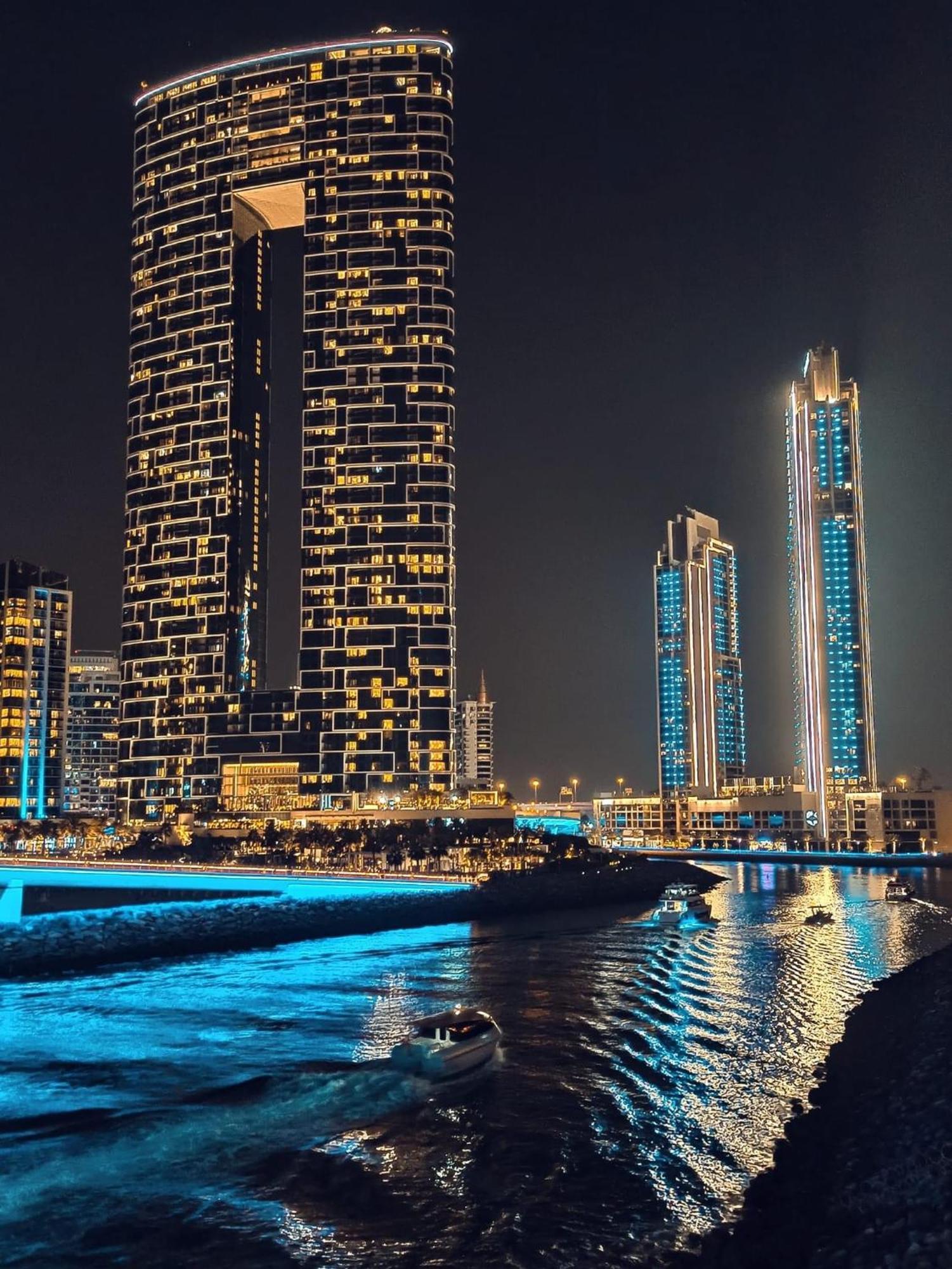 Seaview Beach Hostel Jbr - Walk To Beach - Gym - Pool - Metro Station 두바이 외부 사진