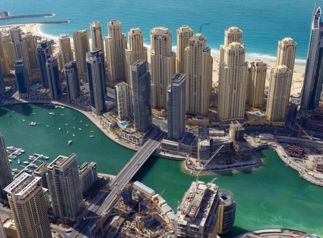 Seaview Beach Hostel Jbr - Walk To Beach - Gym - Pool - Metro Station 두바이 외부 사진