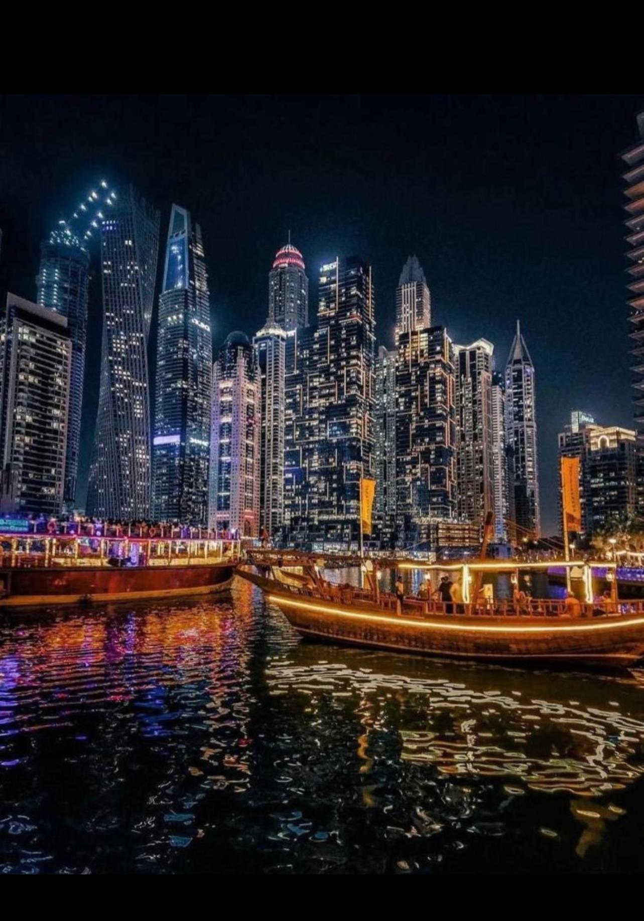 Seaview Beach Hostel Jbr - Walk To Beach - Gym - Pool - Metro Station 두바이 외부 사진